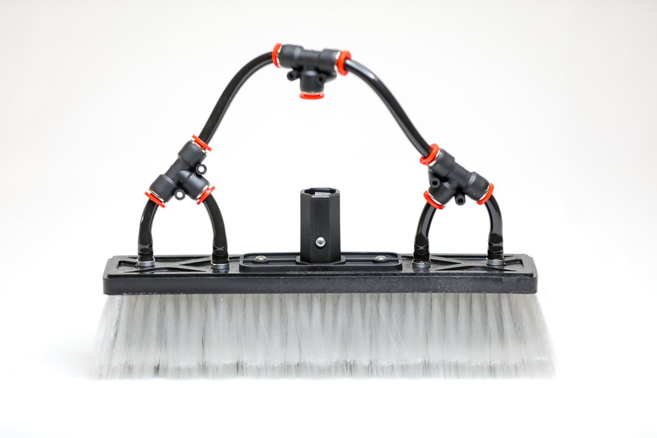 Hybrid Brush- 17"- 4 Fan Jets