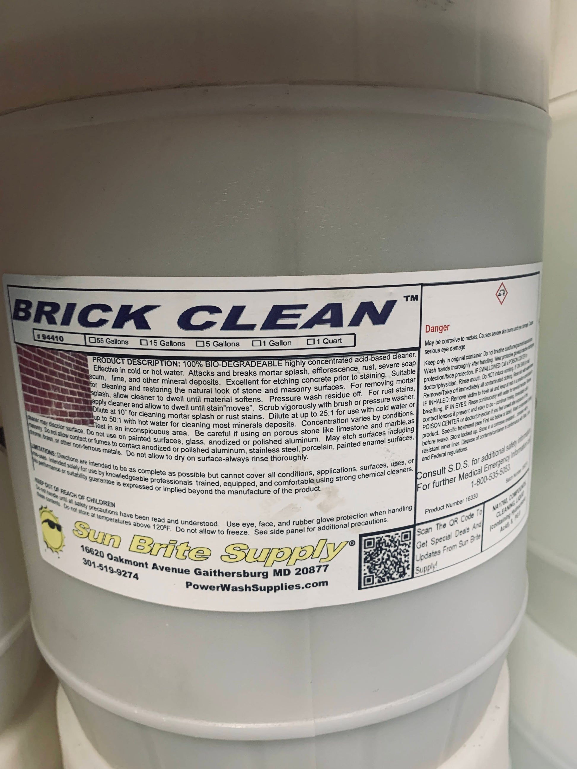 Brick Clean Masonry Cleaner